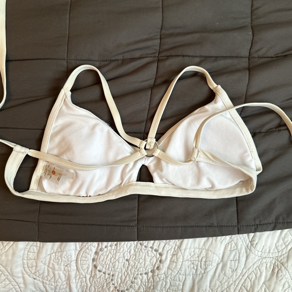 Bikini Set - Picture 3 of 7